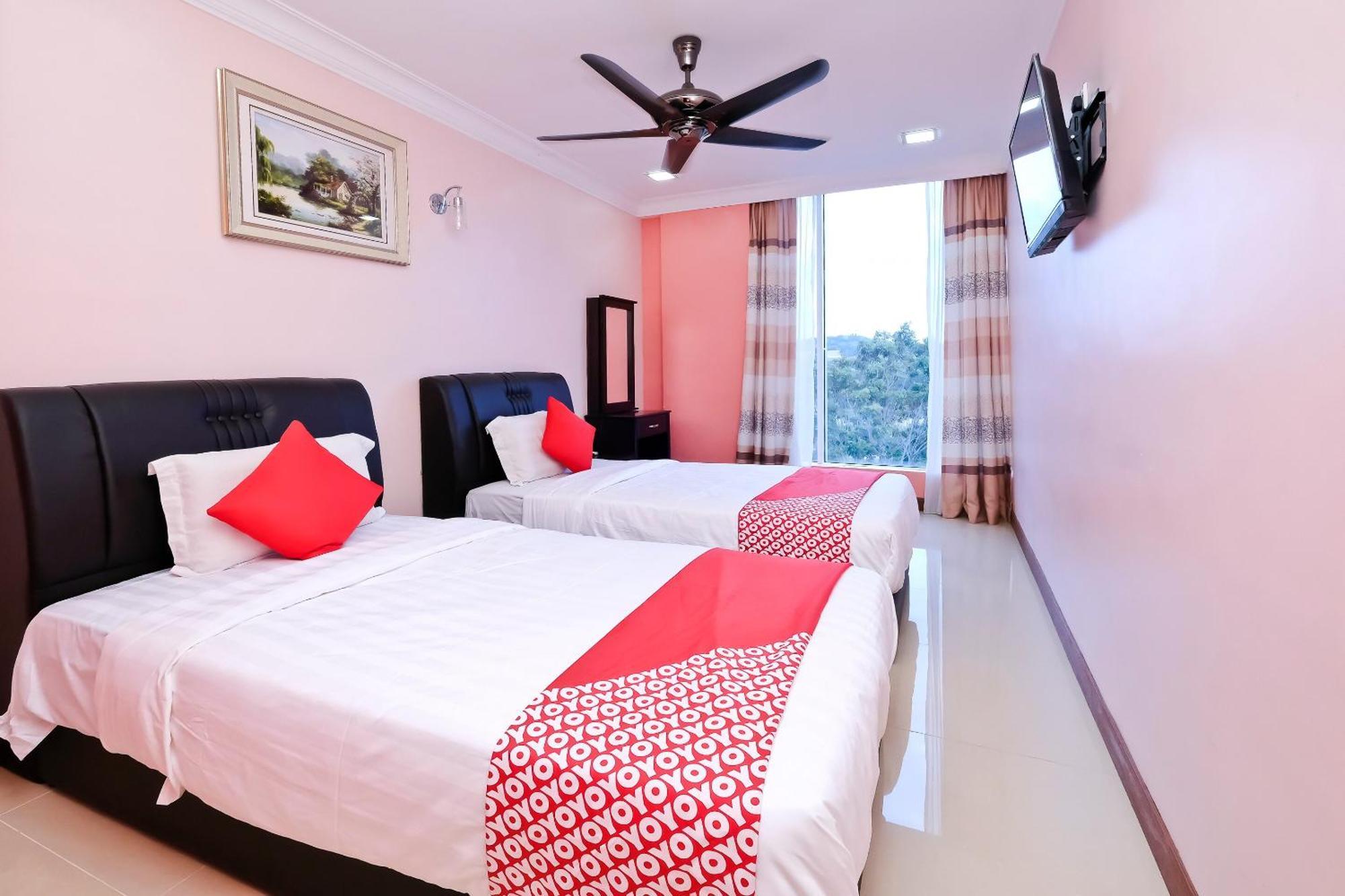 โอโย 714 อารินา โฮเต็ล - Sanitized Stay บางี ภายนอก รูปภาพ